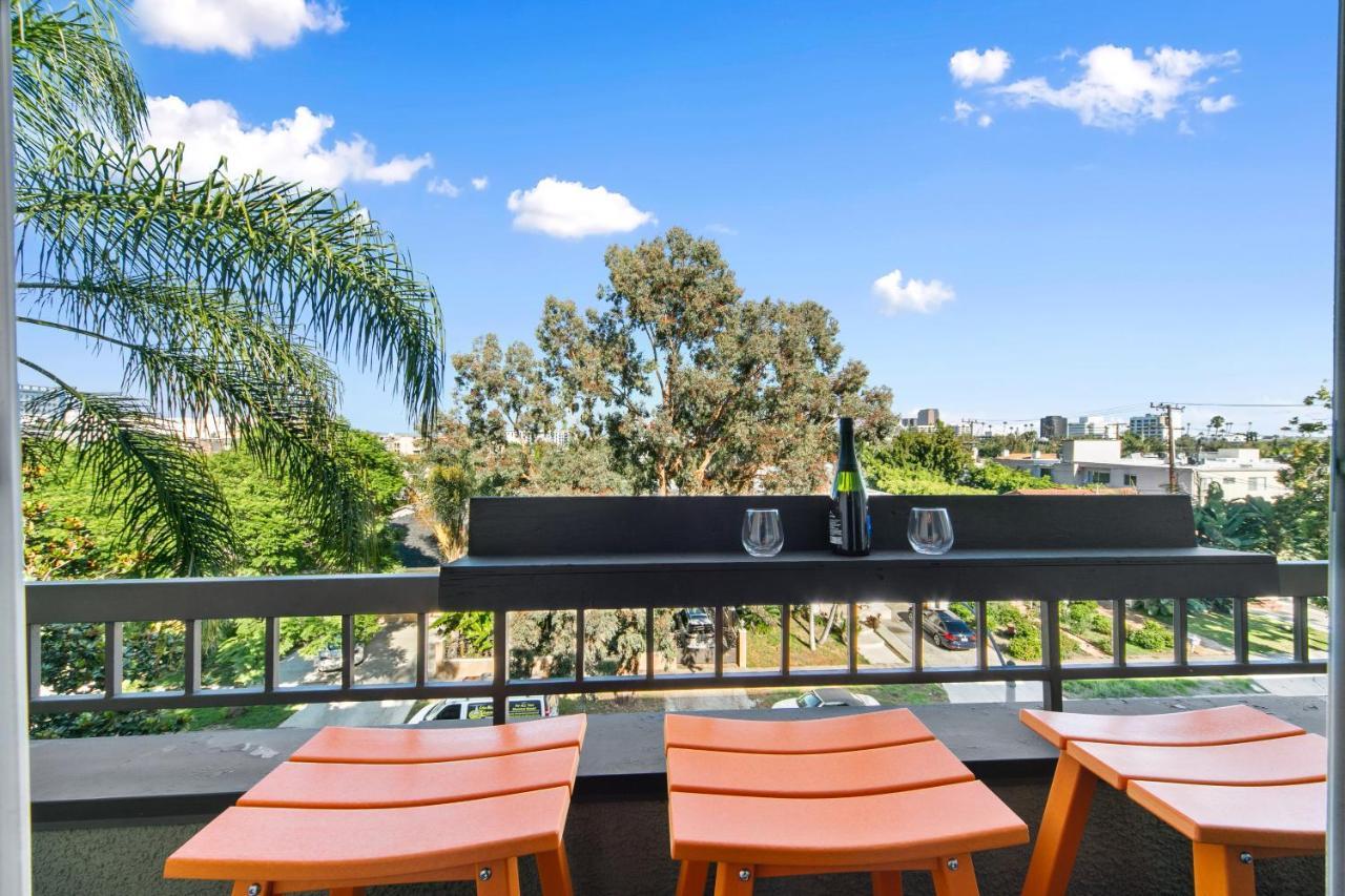 Beverly Hills 2 Bed 2 Bath Penthouse With Den And Parking 414 Los Angeles Buitenkant foto