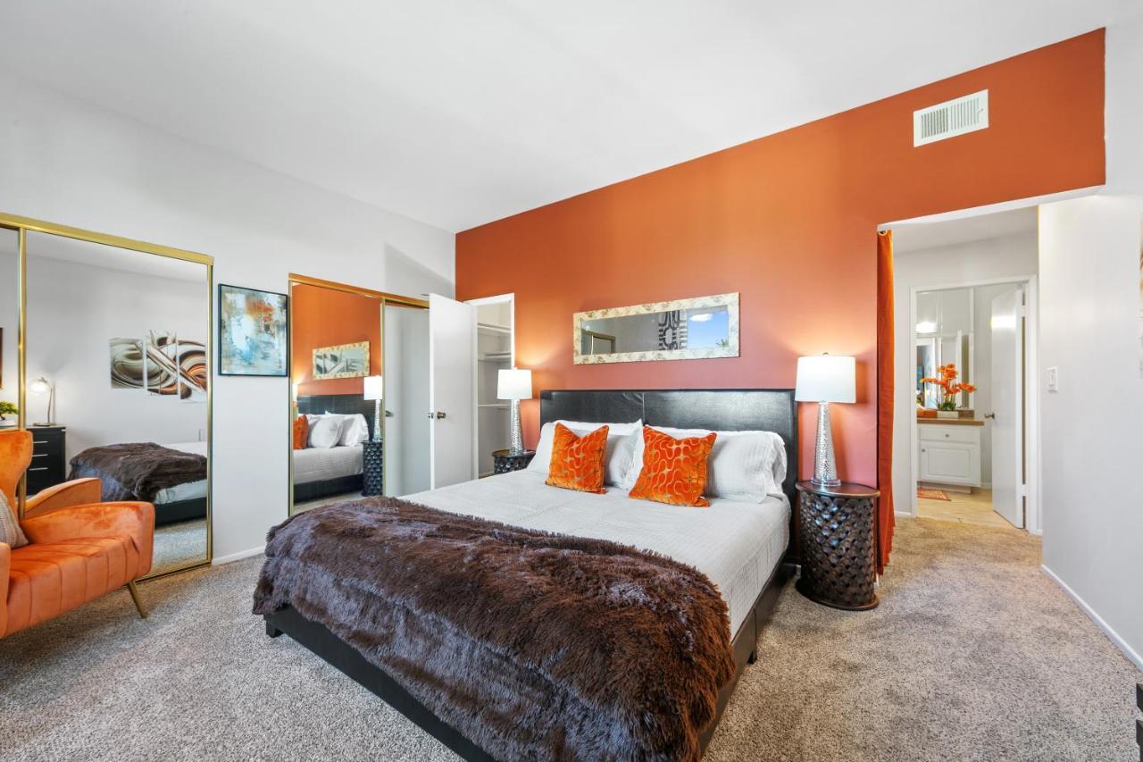 Beverly Hills 2 Bed 2 Bath Penthouse With Den And Parking 414 Los Angeles Buitenkant foto