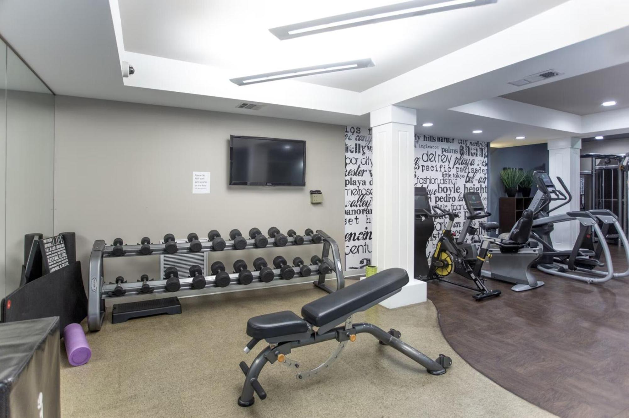 Beverly Hills 2 Bed 2 Bath Penthouse With Den And Parking 414 Los Angeles Buitenkant foto